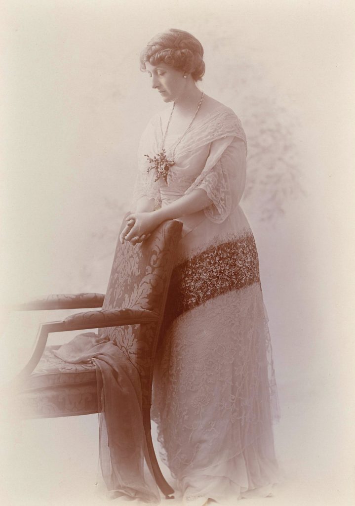 Rose Isobel de M (2)